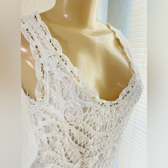 INC women’s dress size 2  white, layered dress with crochet on the top layer. - Picture 11 of 16